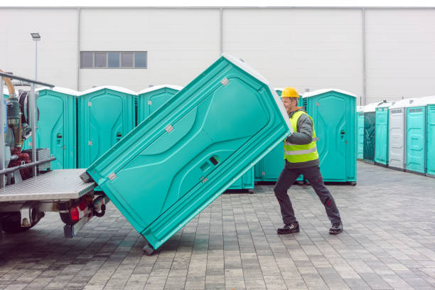 Best Porta potty rental near me  in Collinsvle, IL